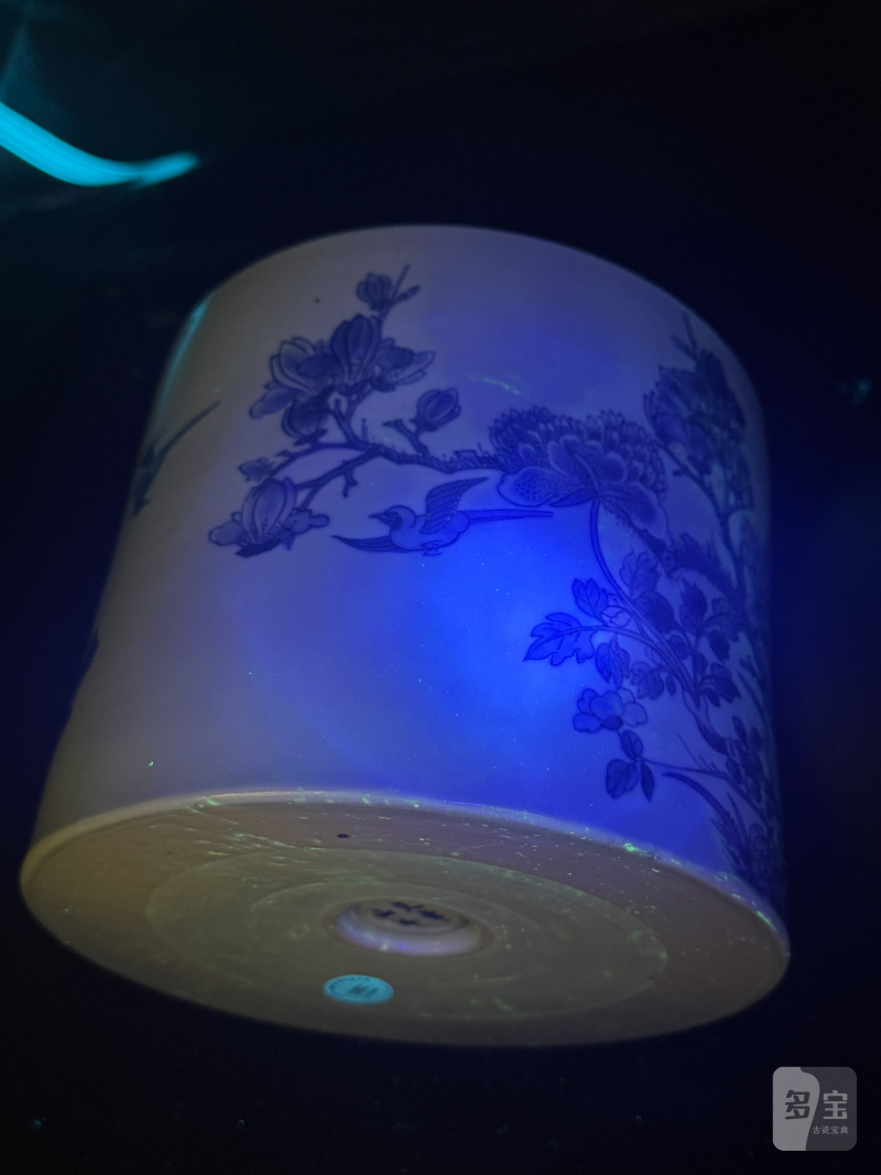 清康熙 青花雉鸡牡丹纹笔筒 - 图15